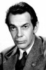 photo Raymond Massey